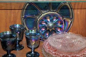 lot 2298 image: Blue Carnival Glass Lot including 3 Goblets and 1 Large serving Tray along with 5 Crystal Trays