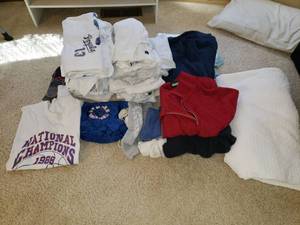 lot 5299 image: Lot of Mens Sports T-Shirts ML