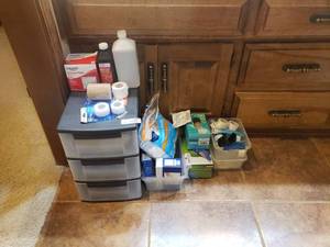 lot 5307 image: Lot of First Aid