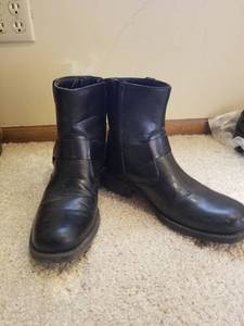 lot 5318 image: Black, Leather,Unlisted Boots by Kenneth Cole
