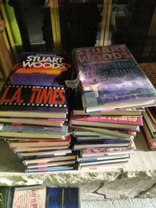 lot 5370 image: Lot of Stuart Woods Books