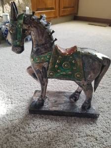 lot 5381 image: Pier 1 Decorative India Horse