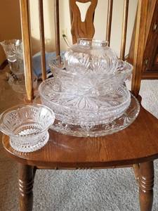 lot 5406 image: Lot of 6 Crystal Dishes