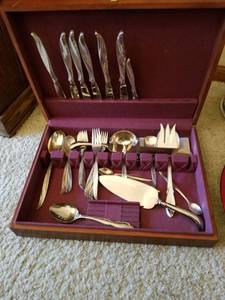 lot 5410 image: Stainless Steel Silverware Mixed