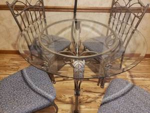 lot 5425 image: Glass Top Kitchen Table and Four Chairs