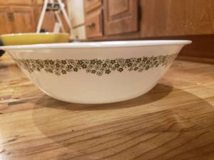 lot 5452 image: Large Corelle Bowl