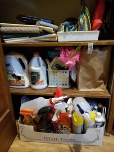 lot 5474 image: Mega Lot of Cleaning Supplies