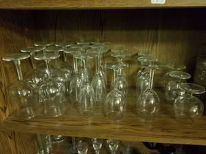 lot 5523 image: Lot of Glasses , Liquor , Champagne and wine