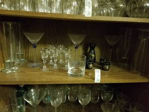 lot 5524 image: Lot of Beer Glasses with Sakai Glasses