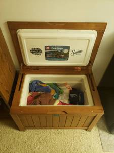 lot 5537 image: Wooden Patio Cooler Chest