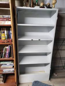 lot 5554 image: 5 Tier Metal Shelf