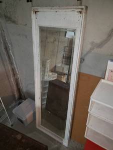 lot 5559 image: Vintage White Standing Floor Mirror