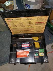lot 5589 image: Bostitch Power Fastening Tool
