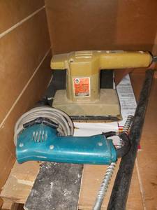 lot 5594 image: Mikita Drill and Finish Sander