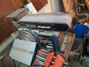 lot 5611 image: KingCraft Belt and Disc Sander