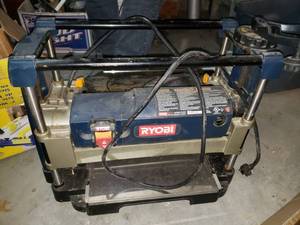 lot 5614 image: Ryobi Portable Planer