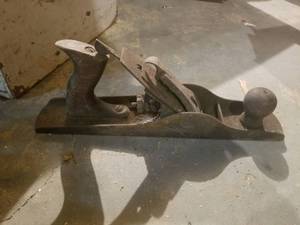 lot 5624 image: Vintage Wood Planer&nbsp