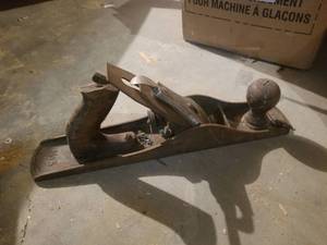 lot 5625 image: Vintage Wood Planer Number 5
