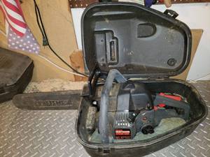 lot 5649 image: Craftsman Chainsaw 16 in Bar