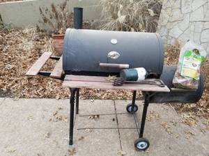 lot 6017 image: Char Griller Smoker and Grill with Smokestack and Apple wood