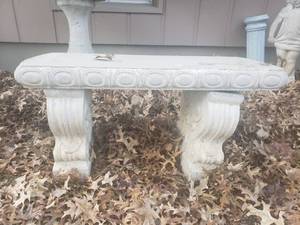 lot 6031 image: Concrete Bench