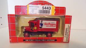 lot 5443 image: Die Cast Dr. Pepper Delivery Truck - 164 scale