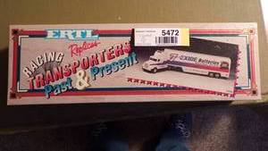 lot 5472 image: ERTL Racing #7 Transport Truck