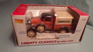 lot 5478 image: Model A Allis-Chalmers Die Cast Bank