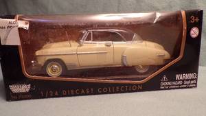 lot 5532 image: 1950 Chevy Deluxe Die Cast