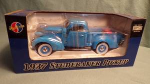 lot 5509 image: 1937 Studebaker Pickup Die Cast Bank