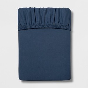 lot 3264 image: 300 Thread Count Ultra Soft Fitted Sheet, Twin - Threshold