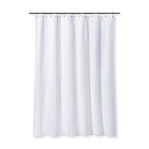 lot 4008 image: Jacquard Shower Curtain White - Fieldcrest