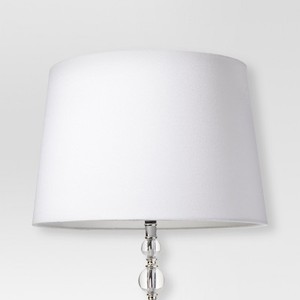 lot 4032 image: Linen Drum Lamp Shade, White - Threshold