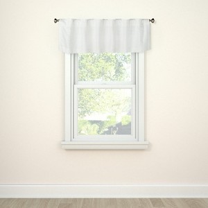 lot 4042 image: Window Valance Honeycomb, White - Threshold