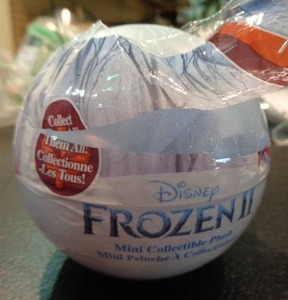 lot 4114 image: Disney Frozen 2 Mini Collectible Plush - 1 Unit