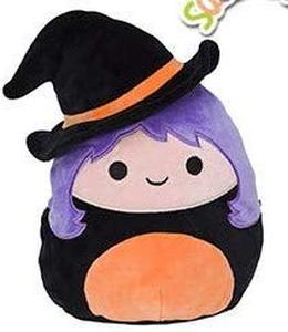 lot 4113 image: Squishmallows Halloween Squad, 5 inch - Madeleine the Witch