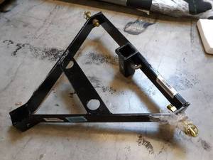 lot 23629 image: Buyers Products 3005345 Hitch Receiver Assembly