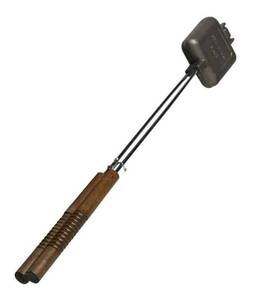 lot 27267 image: Rome XL Square Pie Iron, Handle Damaged
