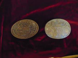 lot 1178 image: Coors and Marlboro Belt Buckles