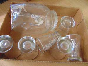 lot 1191 image: Outdoor Themed Pitcher and 6 Glasses