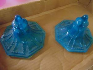 lot 1198 image: 2 Glass Lids