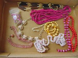 lot 1216 image: Fashion Jewelry