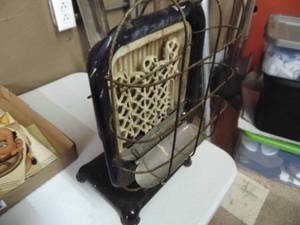lot 1273 image: Vintage Gas Heater
