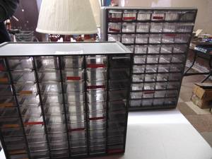 lot 1283 image: 2 Hardware organizers