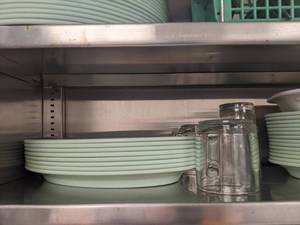 lot 1808 image: Clear Coffee Mugs With 12 Inch Oval Plates