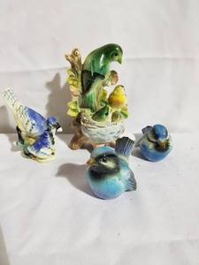 lot 4735 image: Lot of 3 Porcelain Blue Birds, 1 Green
