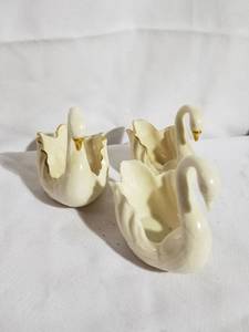 lot 4738 image: Lot of 3 Geese, 2 with Gilded Lining