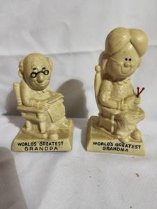 lot 4739 image: Worlds Greates Grandpa and Grandma