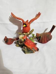 lot 4741 image: Lot of 4 Cardinals