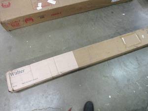 lot 28 image: Walter TWIN SIZE 7.5inch Metal Box Springs with wood slats